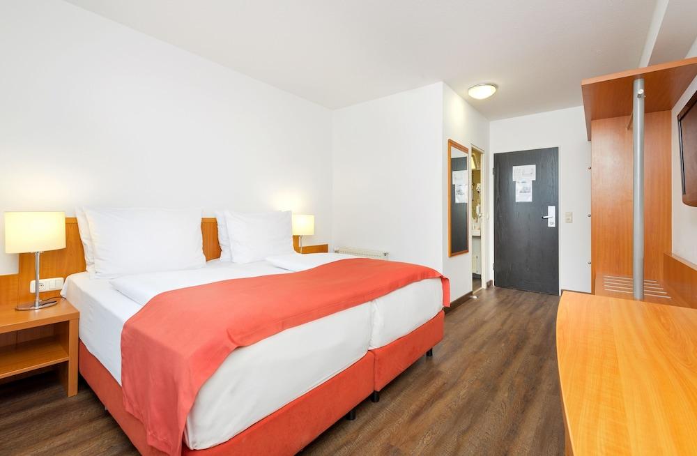 Center Affiliated By Melia Hotel Munich