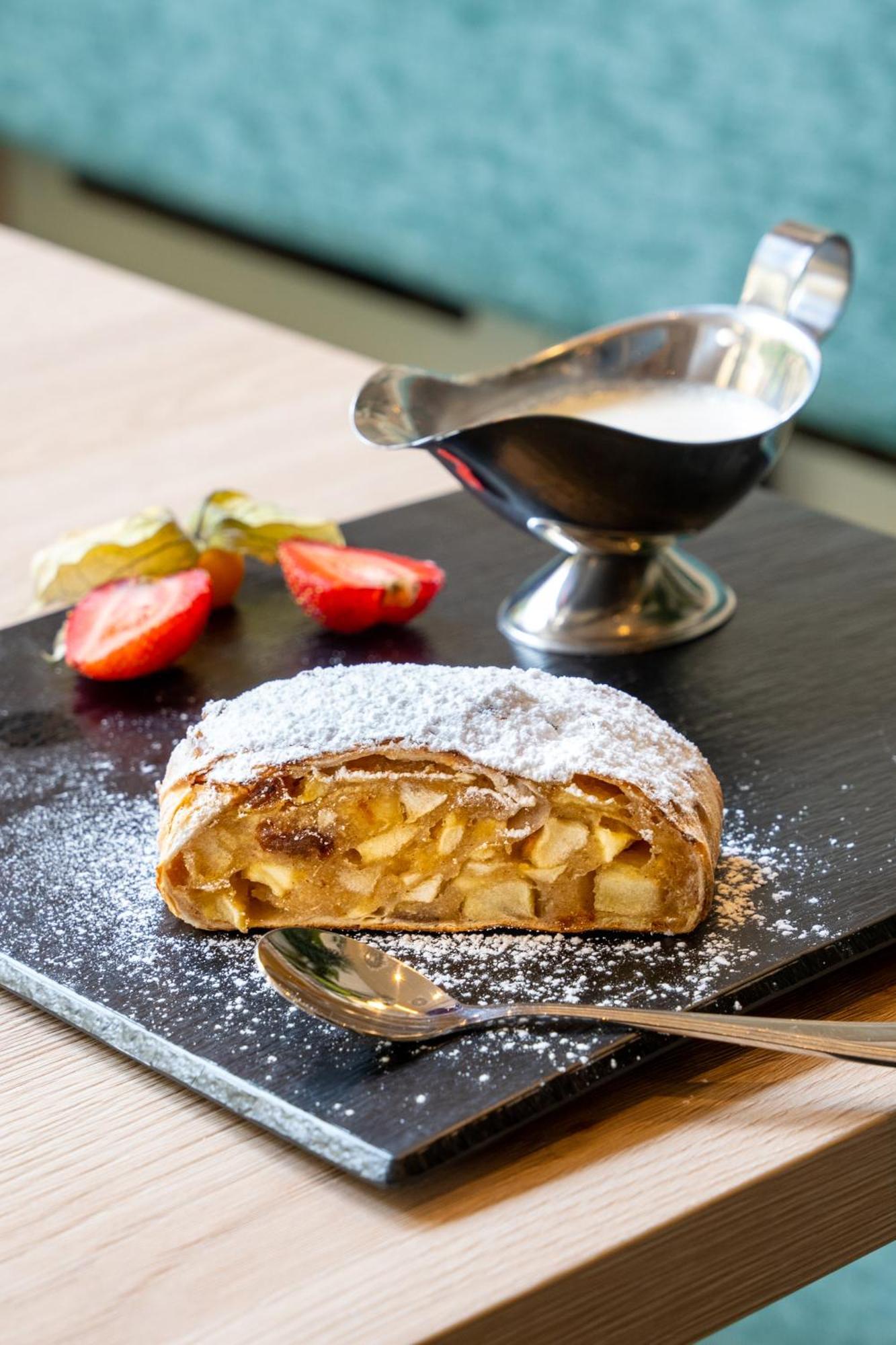 Center Affiliated By Melia 4* Munich